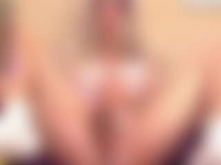Yakitaii's Live Sex Cam Show