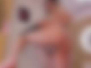 Yakitaii's Live Sex Cam Show