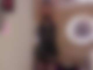 Yakitaii's Live Sex Cam Show