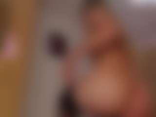 Yakitaii's Live Sex Cam Show