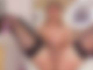 Yakitaii's Live Sex Cam Show