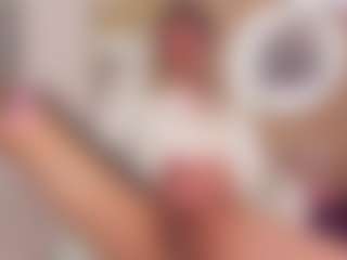 Yakitaii's Live Sex Cam Show