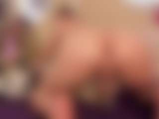 Live cam show with Yakitaii - Smoking on LiveSexCams6