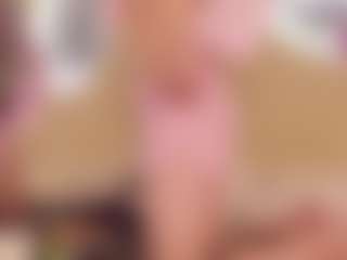 Yakitaii's Live Sex Cam Show
