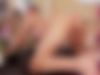 Yakitaii's Live Sex Cam Show