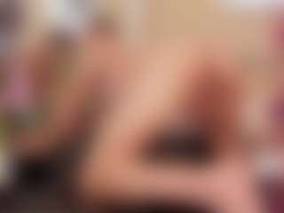 Yakitaii's Live Sex Cam Show