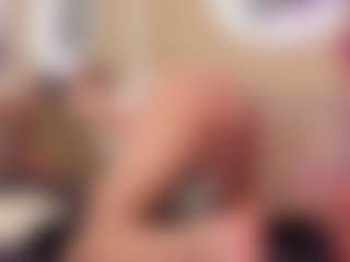 Yakitaii's Live Sex Cam Show