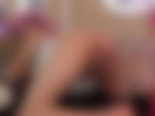 Yakitaii's Live Sex Cam Show