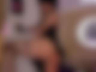 Yakitaii's Live Sex Cam Show