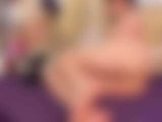 Yakitaii's Live Sex Cam Show