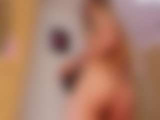 Yakitaii's Live Sex Cam Show