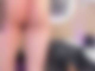 Live cam show with Yakitaii - Latina on Camsoda | colombia