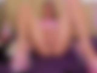 Yakitaii's Live Sex Cam Show