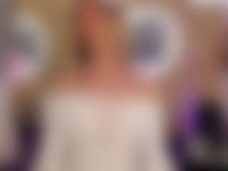 Live cam show with Yakitaii - Smoking on Camsoda