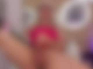 Yakitaii's Live Sex Cam Show