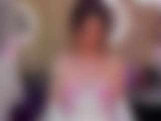 Live cam show with Yakitaii - Small Tits on Gym Cam Girls