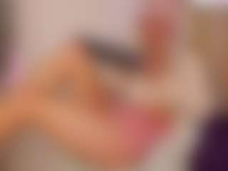 Live cam show with Yakitaii - Dirty Talk on Stripli.com
