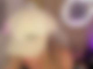 Yakitaii's Live Sex Cam Show