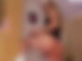Yakitaii's Live Sex Cam Show