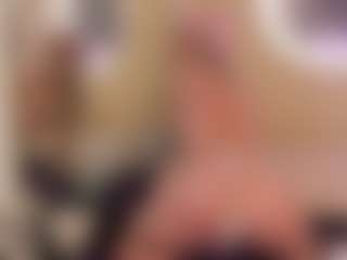 Yakitaii's Live Sex Cam Show