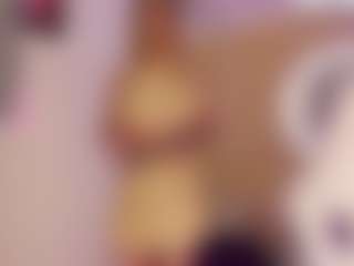 Yakitaii's Live Sex Cam Show