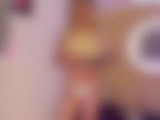Yakitaii's Live Sex Cam Show