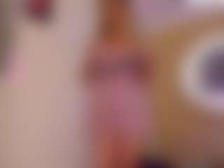 Live cam show with Yakitaii - Blonde Hair on Mixed Magazine Live