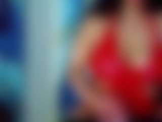 Live cam show with Yasmine - Nipple Piercings on sexytreat.net