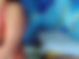 Live cam show with Yasmine - Nipple Piercings on fapnchat
