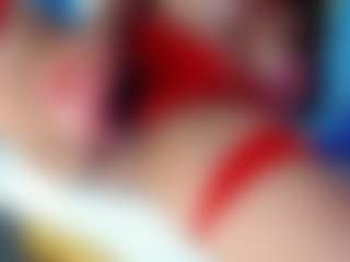 Live cam show with Yasmine - Genital Piercings on Soda Cam