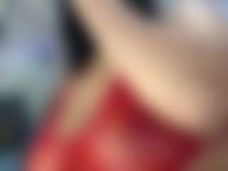 Live cam show with Yasmine - Nipple Piercings on EXY