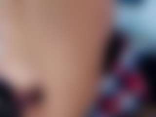 Live cam show with Yasmine - Genital Piercings on CSO-WL