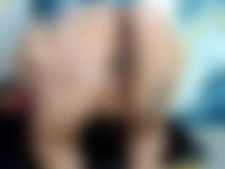 Live cam show with Yasmine - Genital Piercings on nudelive.tv