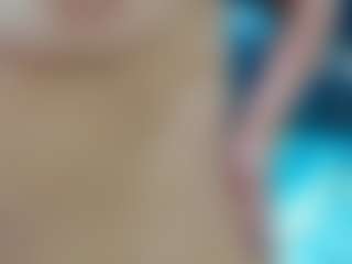 Live cam show with Yasmine - Genital Piercings on Camsoda