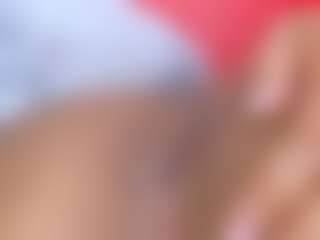 zaramia69's Live Sex Cam Show