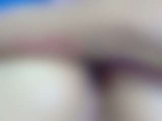 Live cam show with zaramia69 - Oil on Camiplay Live