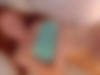 Anna-foxxy's Live Sex Cam Show