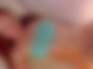 Live cam show with Anna-foxxy - Big Tits on hotwifechat.live