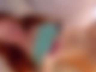 Live cam show with Anna-foxxy - Strip on iamadamtest123.com