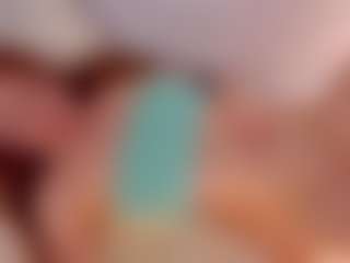 Live cam show with Anna-foxxy - White on Camversity | united states
