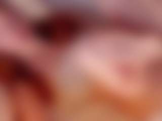 Live cam show with Anna-foxxy - Public Red Hair on milfzrlive.com