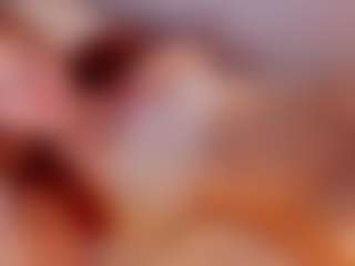 Live cam show with Anna-foxxy - Public Red Hair on Milf Play