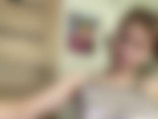 Live cam show with Helen - Facial on CamwithHer