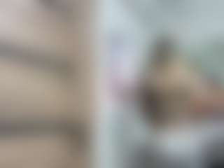 Live cam show with Helen - Smoking on SquirtSoMuch
