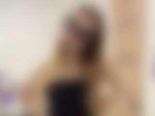 Live cam show with Helen - Smoking on Camsoda