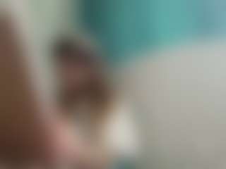Live cam show with Helen - Striptease Granny on slutload