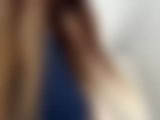 Live cam show with Helen - Dildo Or Vibrator Granny on SquirtSoMuch