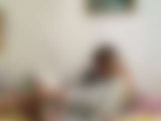 Live cam show with Helen - Facial on madthumbs