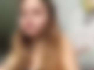 Live cam show with Helen - Handjob on CamClone