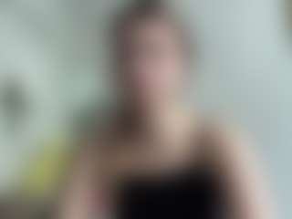 Live cam show with Helen - Striptease Granny on CamClone
